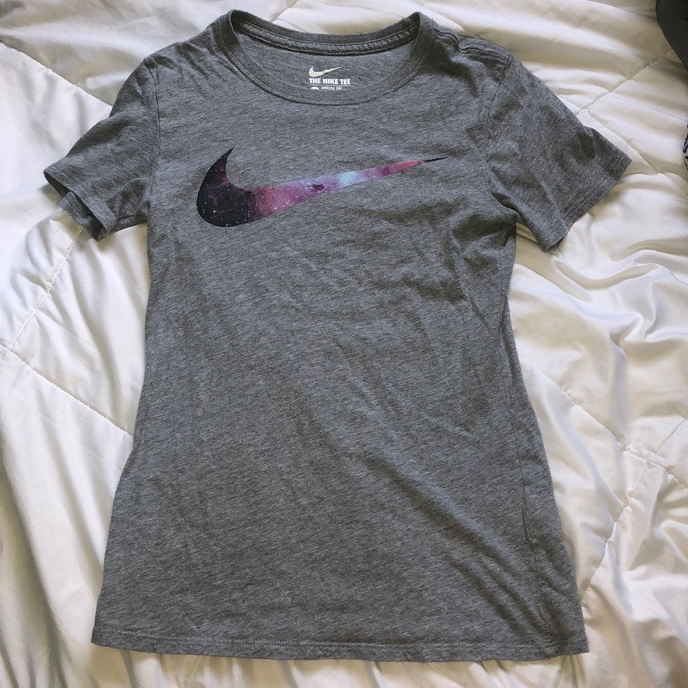 Nike Logo T-Shirt